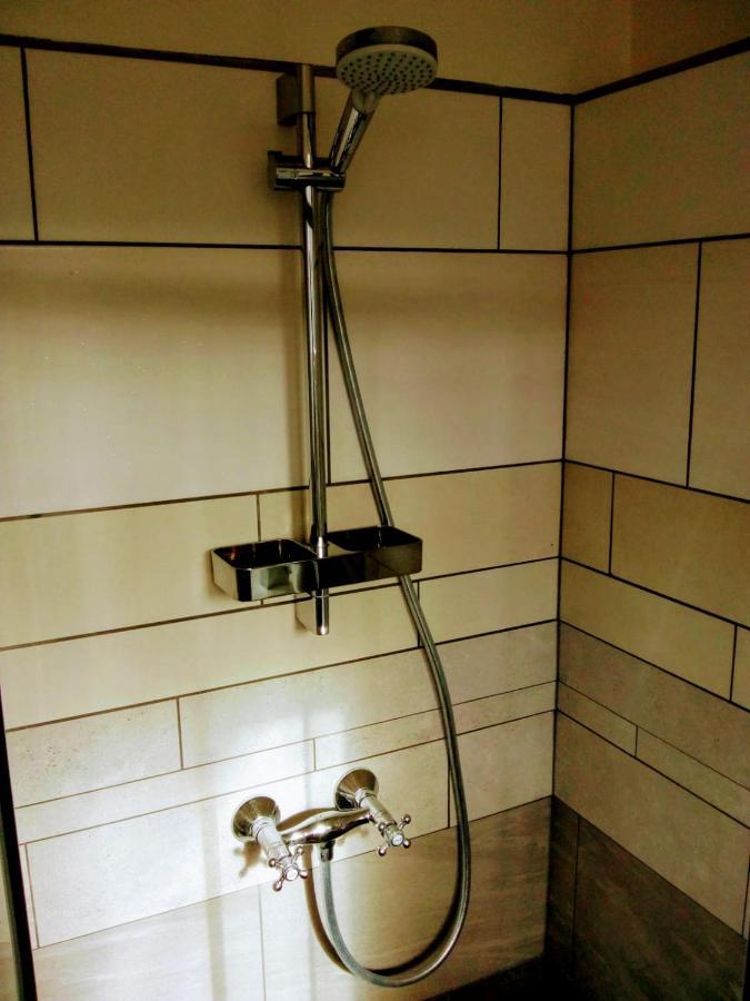 Aldo, Not For Parties, Not A Hotel, Room With Shared Bathroom, No Kitchen อัมสเตอร์ดัม ภายนอก รูปภาพ