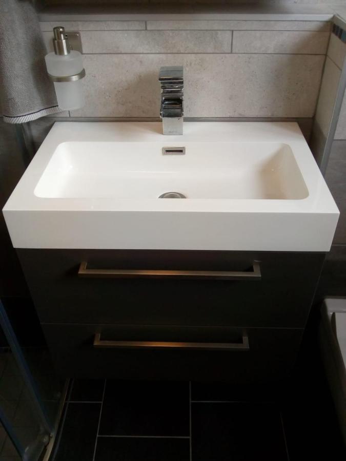 Aldo, Not For Parties, Not A Hotel, Room With Shared Bathroom, No Kitchen อัมสเตอร์ดัม ภายนอก รูปภาพ