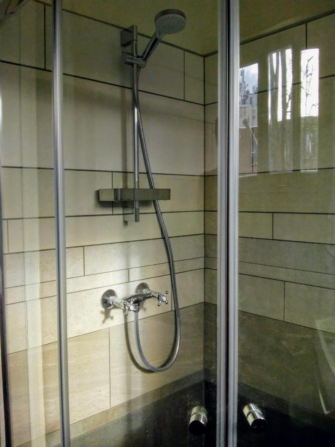Aldo, Not For Parties, Not A Hotel, Room With Shared Bathroom, No Kitchen อัมสเตอร์ดัม ภายนอก รูปภาพ